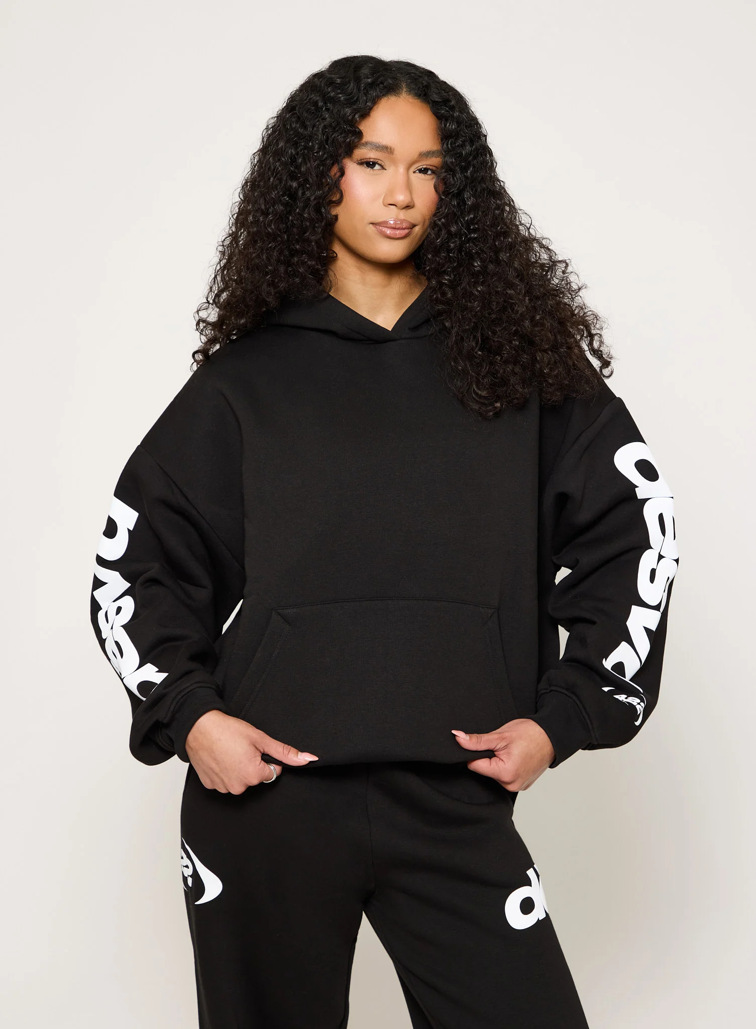 422 Hoodie - Black - Image 3